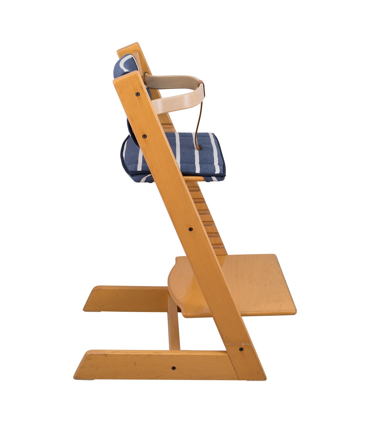 Stokke Tripp trapp - Vista lateral das listras de marinheiro