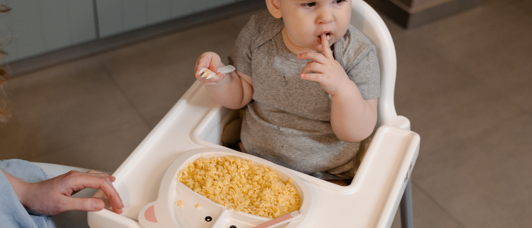 The best tips for introducing solid foods to your baby